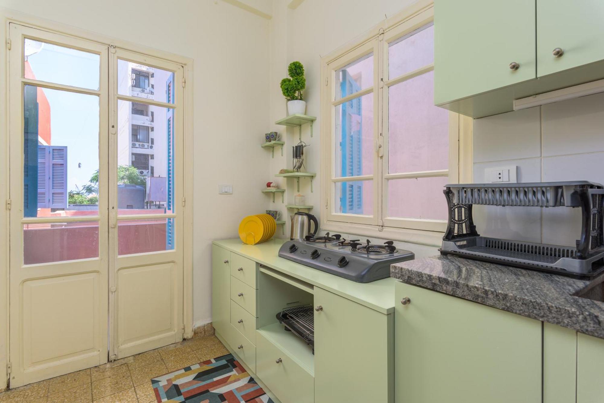 Mikaella's Cozy 1-br With 24-7 Electricity Beirut