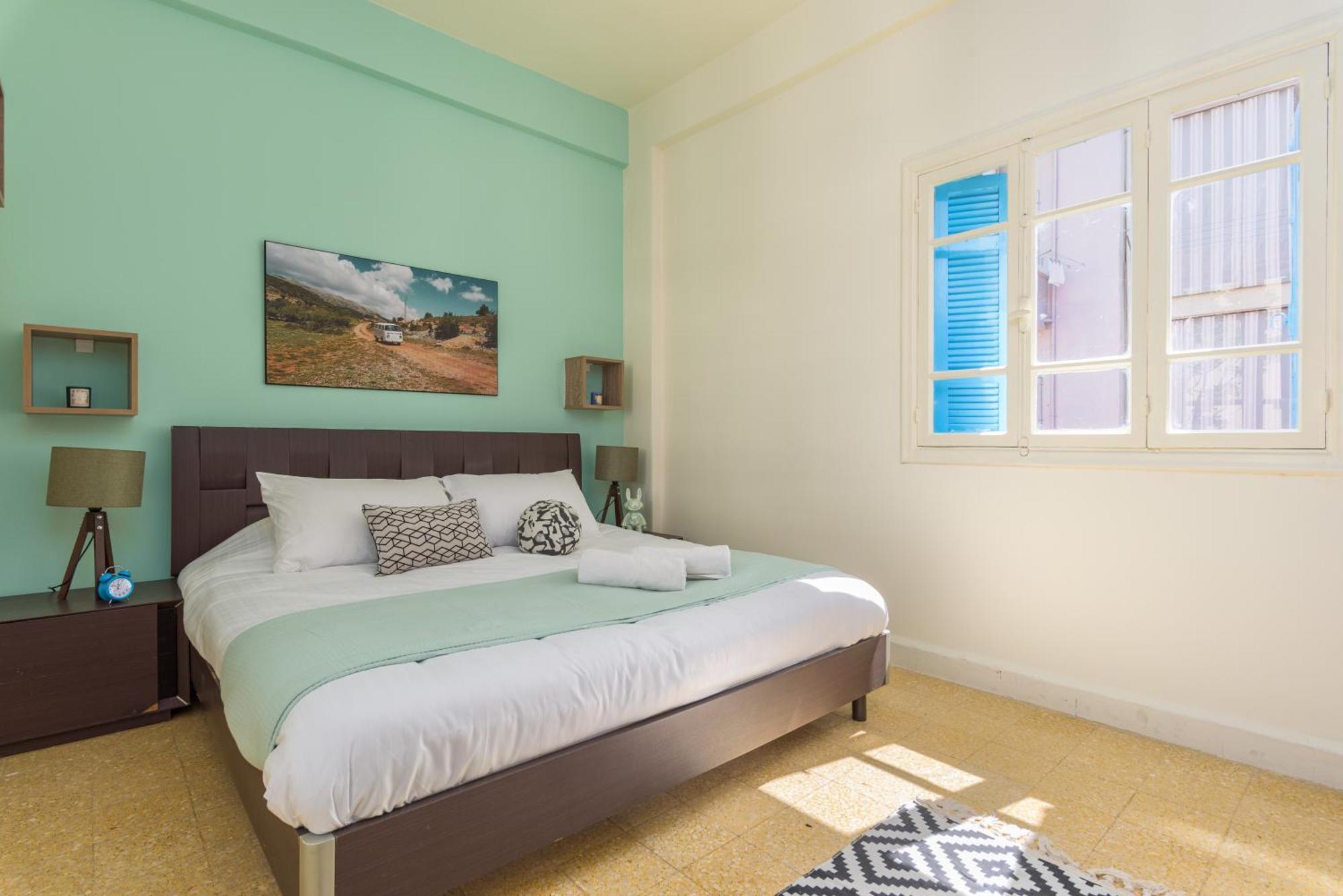 Mikaella's Cozy 1-br With 24-7 Electricity Apartment Beirut