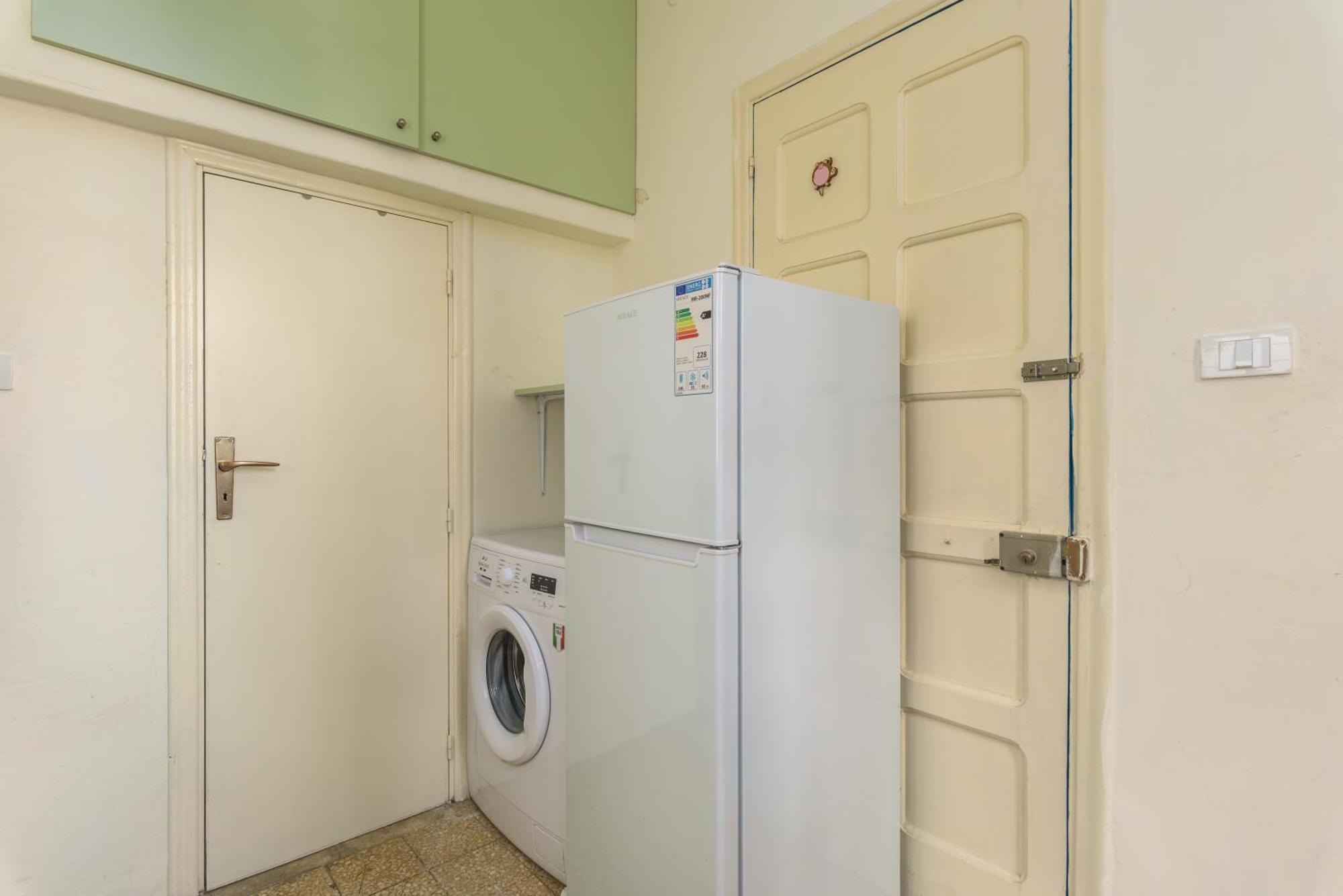 Mikaella's Cozy 1-br With 24-7 Electricity Apartment *