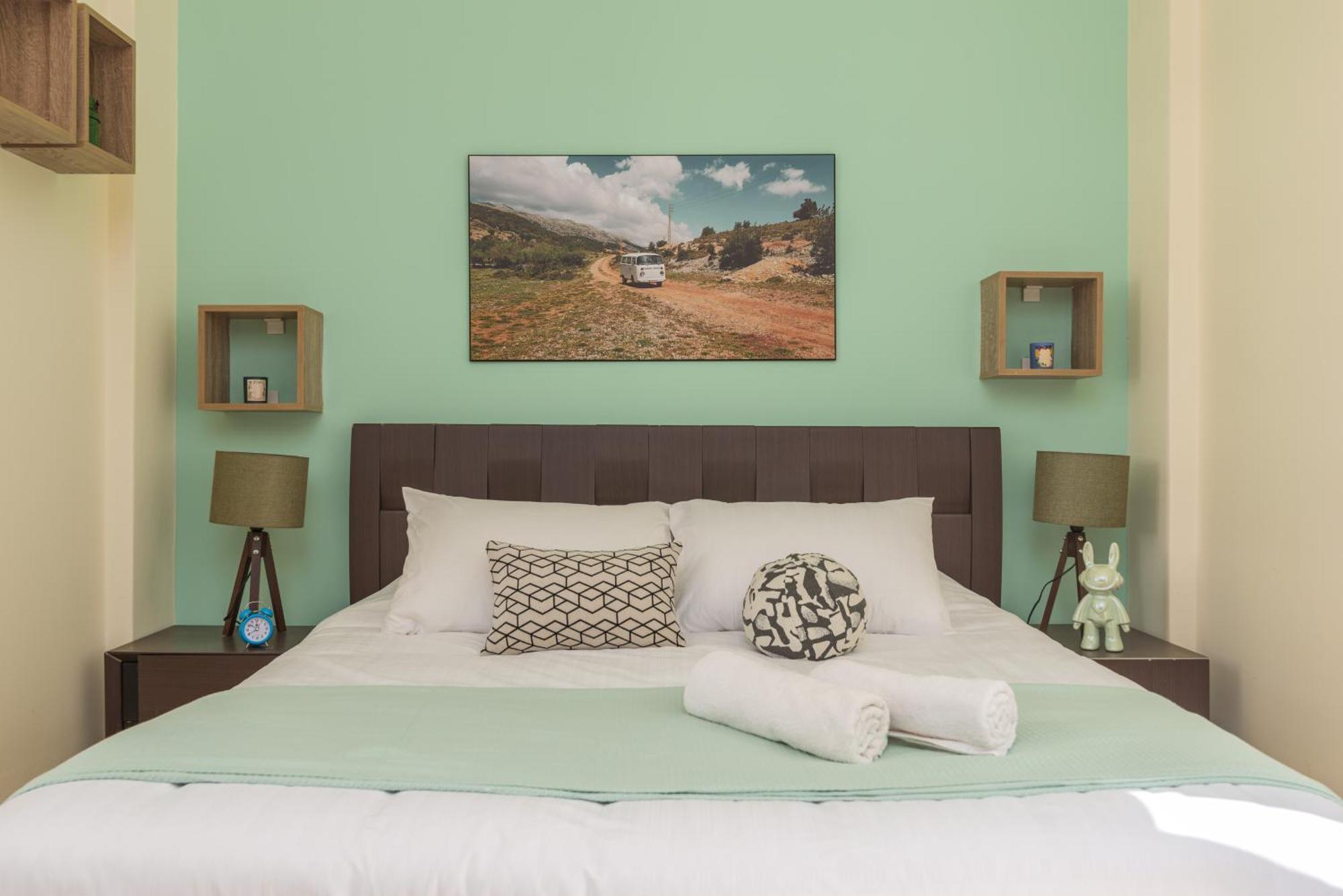 Mikaella's Cozy 1-br With 24-7 Electricity Apartment Beirut